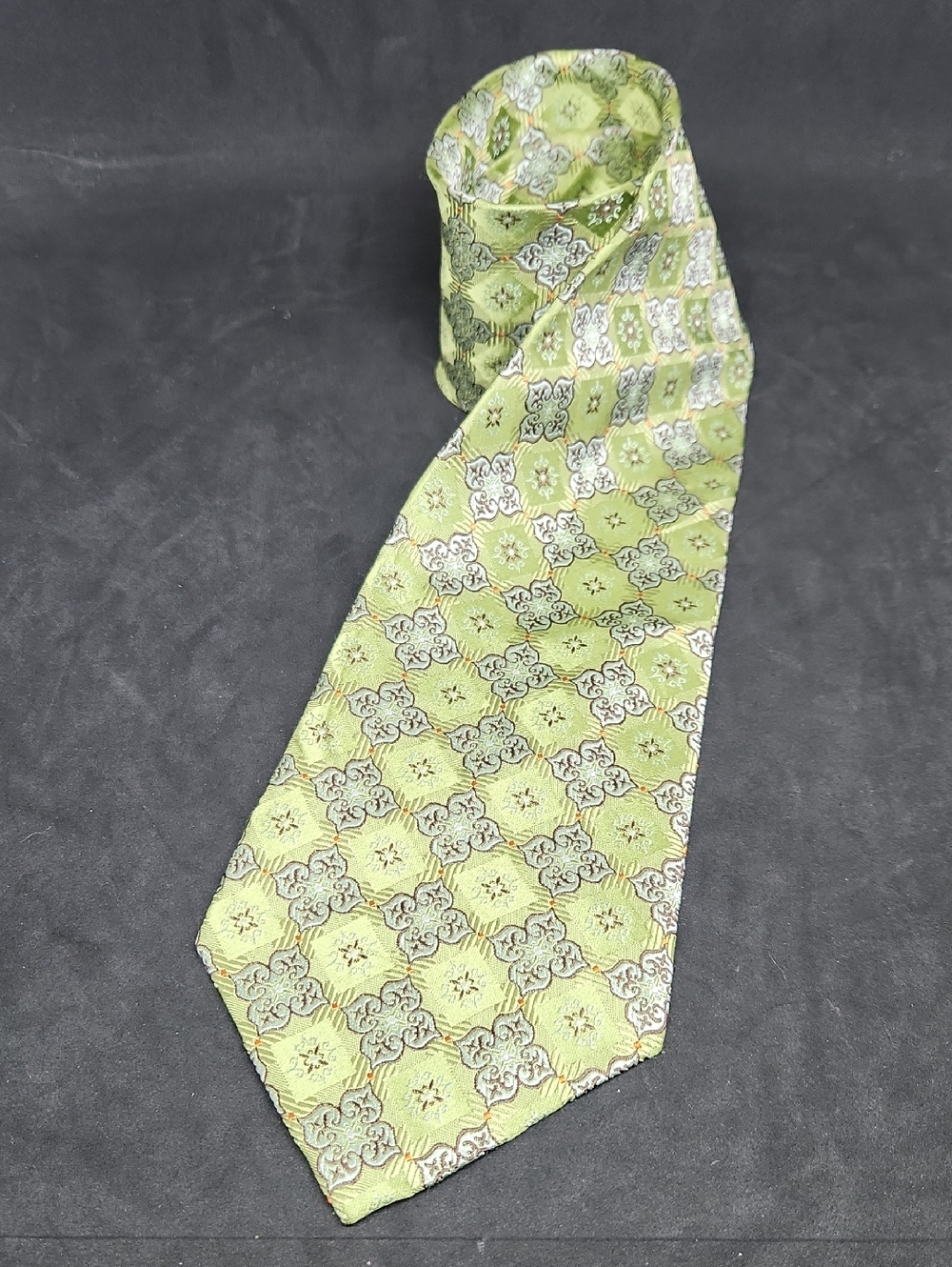 Nicole Miller Light Green Geometric Silky Tie
